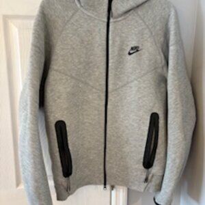 Nike Sportswear Tech Fleece Windrunner Men's Size Small color Gray